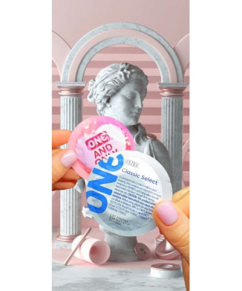 Презервативи ONE Classic Select (класичні) (по 1шт) (упаковка може відрізнятися кольором та малюнком)
