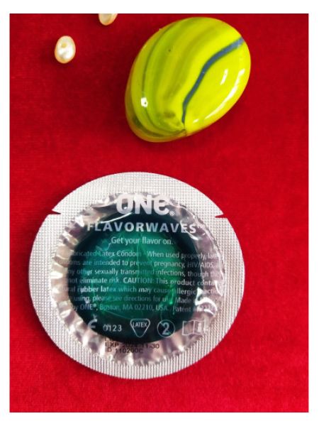 Презервативи ONE Mint Chocolate (ароматизовані) (по 1 шт) (упаковка може відрізнятися кольором та рисом)