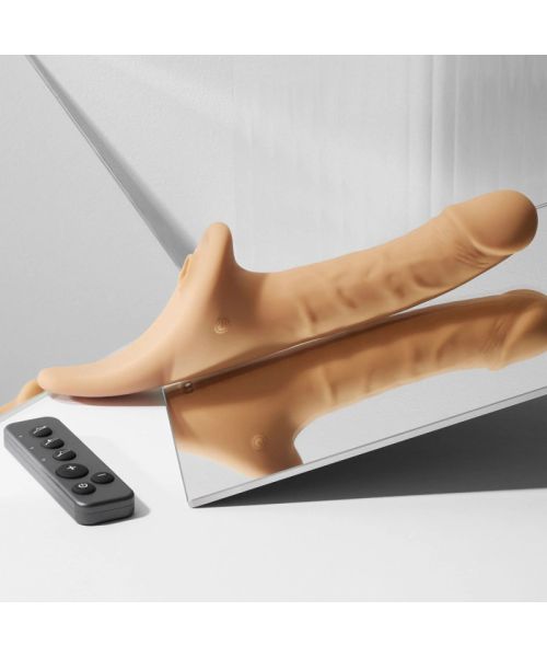 Вібронасадка для страпону з вакуумною стимуляцією Strap-On-Me Multi Orgasm Realistic Dildo L Vanilla