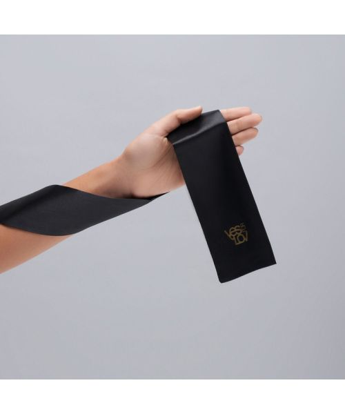 Сатинова пов'язка на очі YESforLOV BLACK SATIN BLINDFOLD
