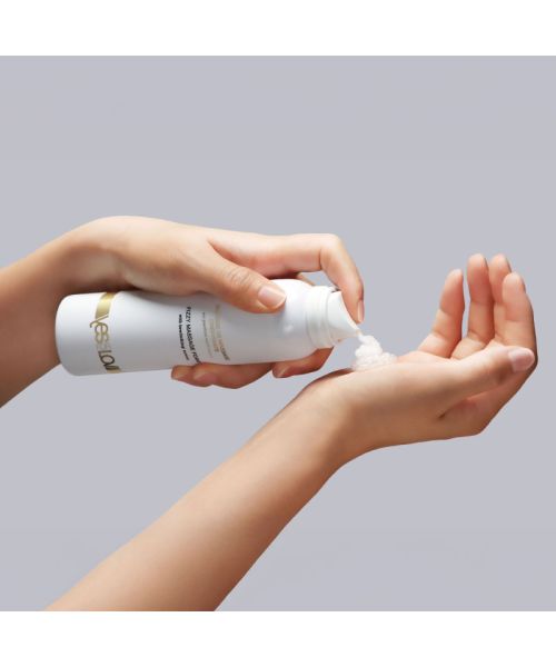 Масажна піна YESforLOV FIZZY MASSAGE FOAM with bewitching scent 150 мл