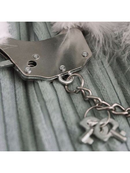 Наручники металеві Adrien Lastic Handcuffs Black з чорним пухнастим оздобленням
